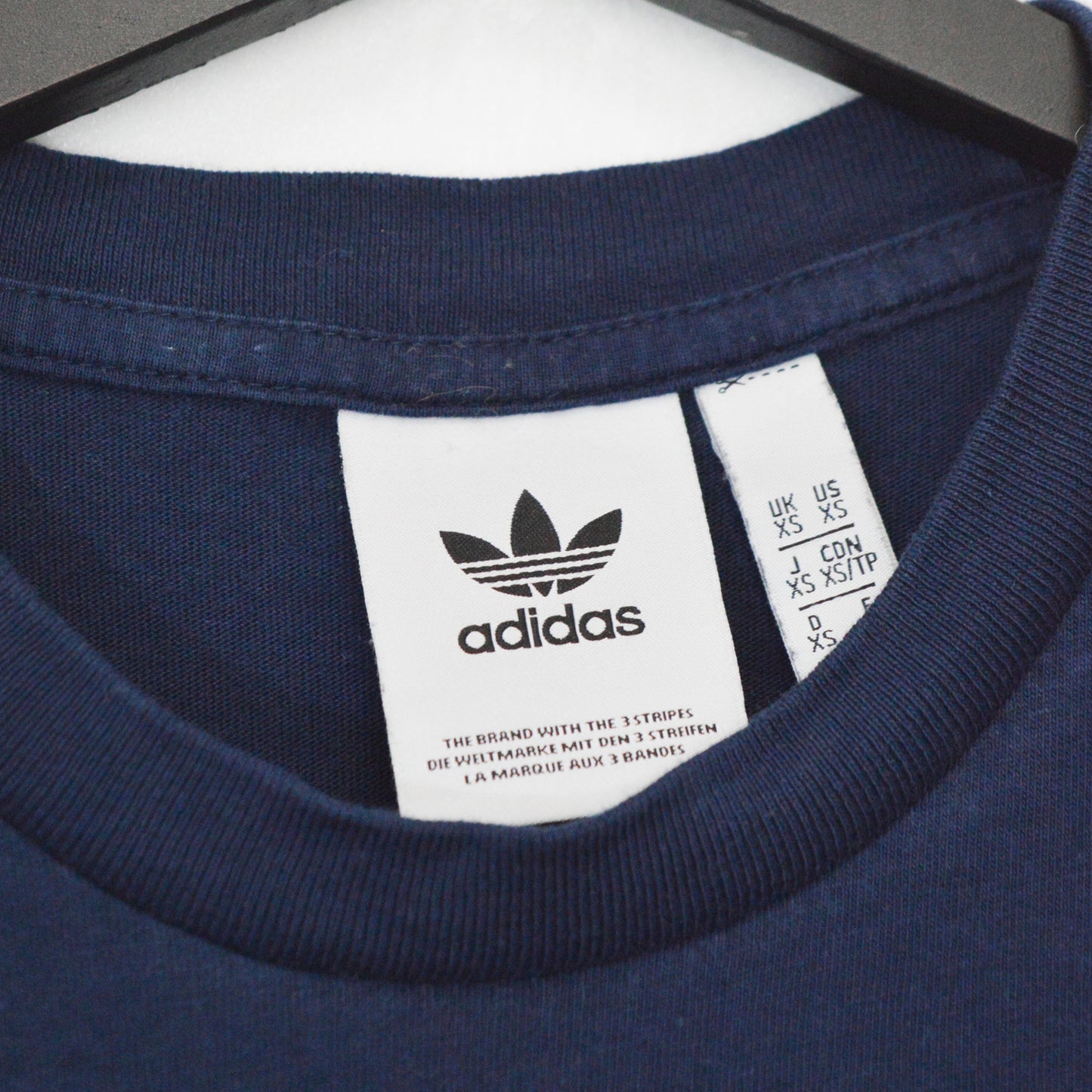 ADIDAS ORIGINALS ТЕНИСКА (XS)