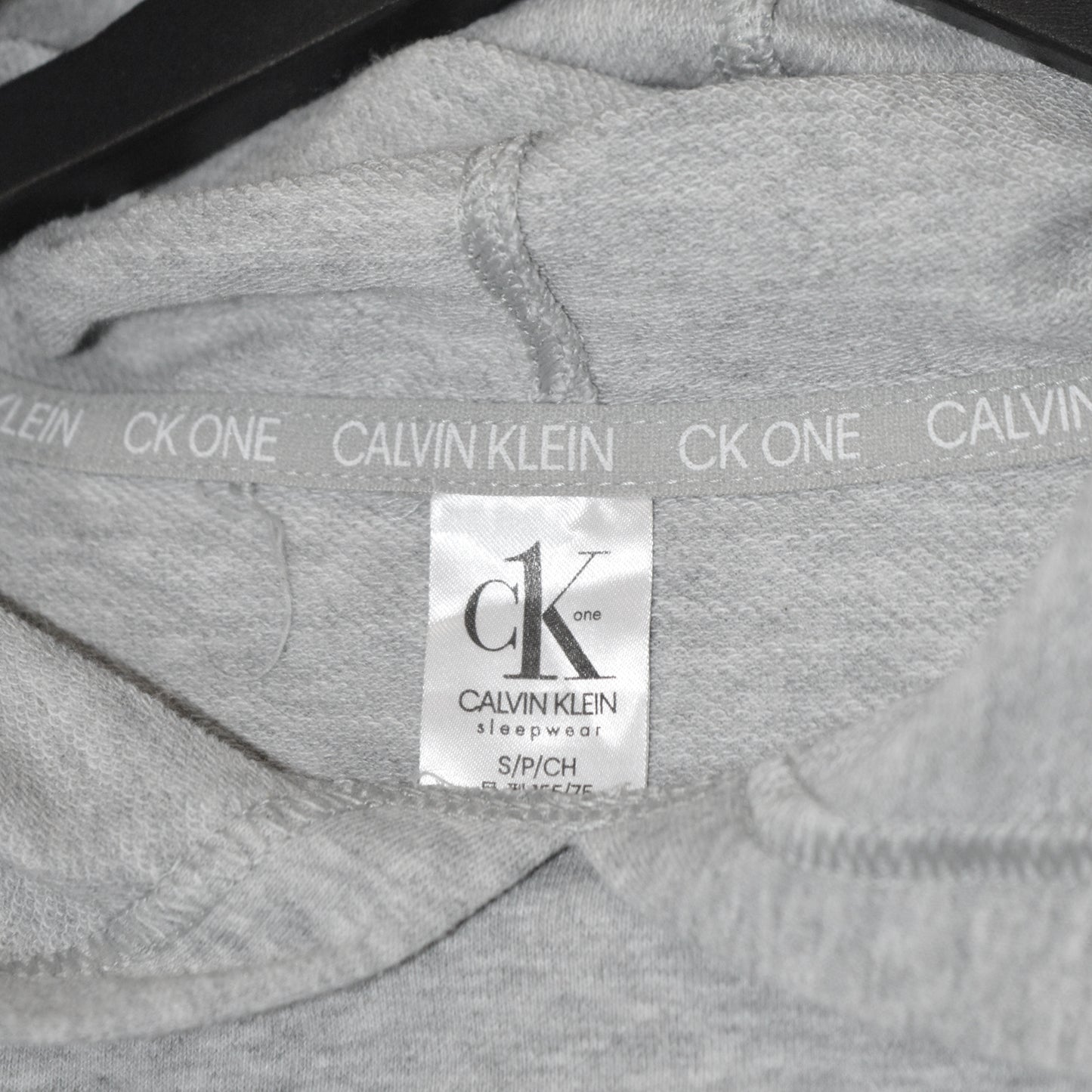 Calvin Klein cropped суичър (S)