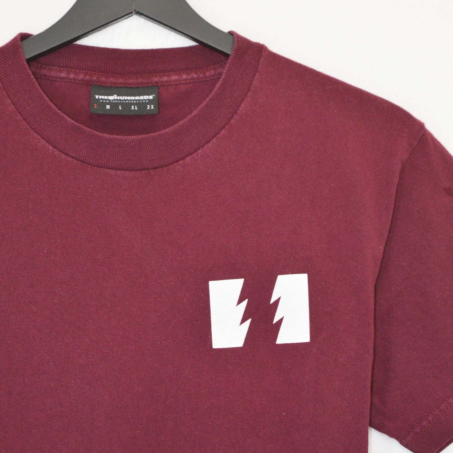 THE HUNDREDS ТЕНИСКА (S)