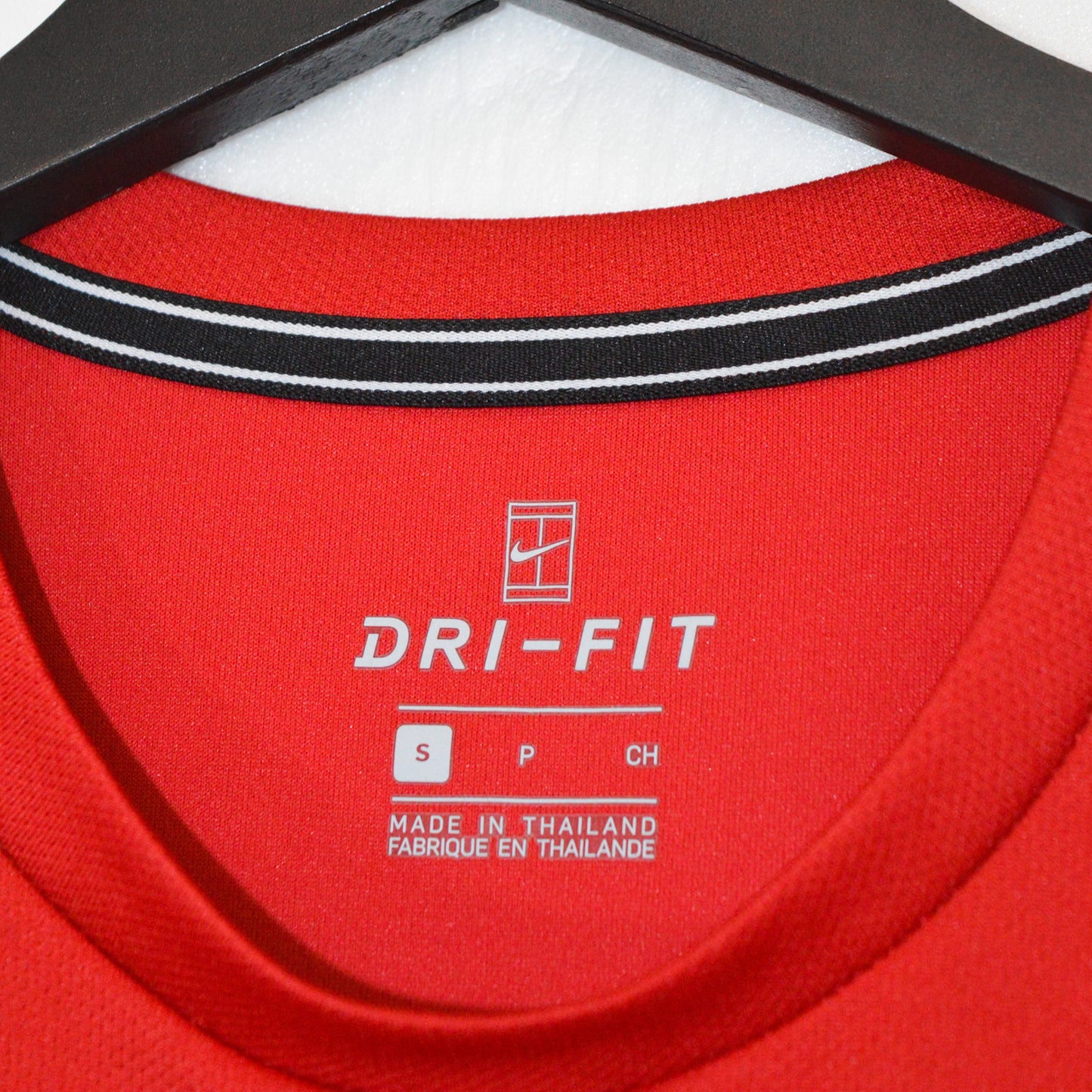 NIKE DRI FIT ТЕНИСКА (S)