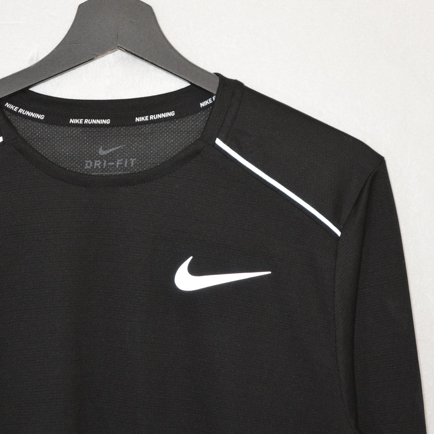Nike Dri fit тънка блуза (S)