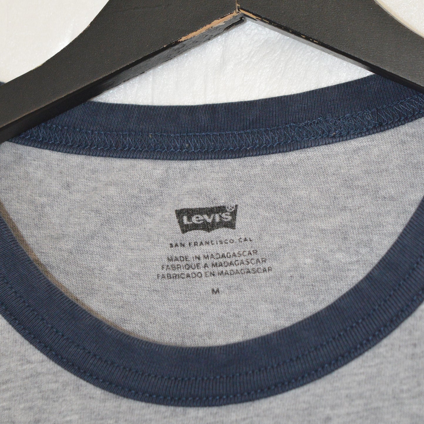 Levis тениска (M)