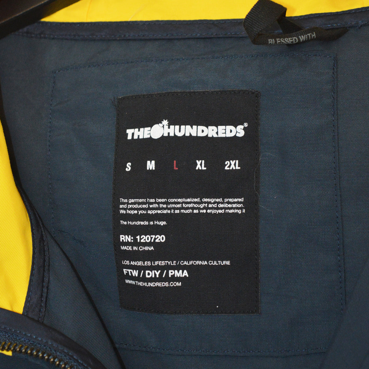 The Hundreds яке (L)