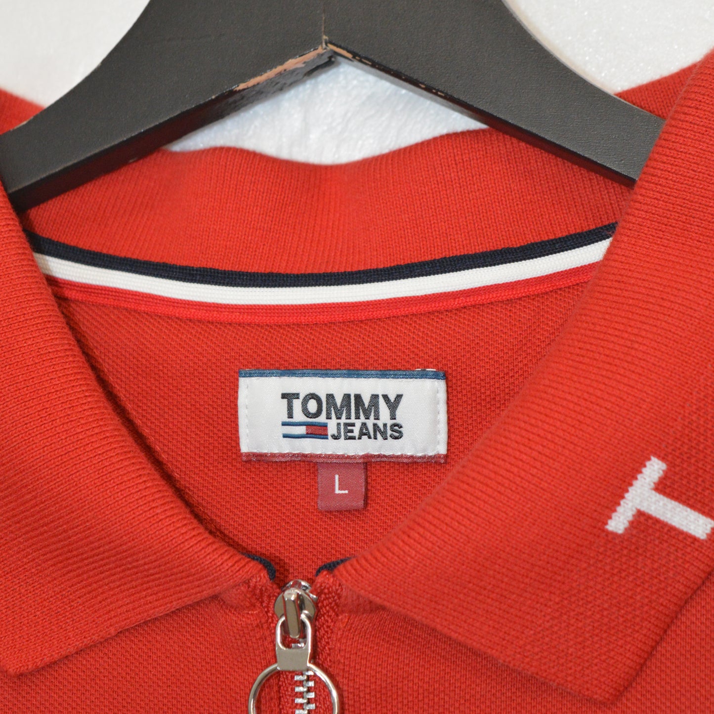 Tommy Hilfiger тениска (L)