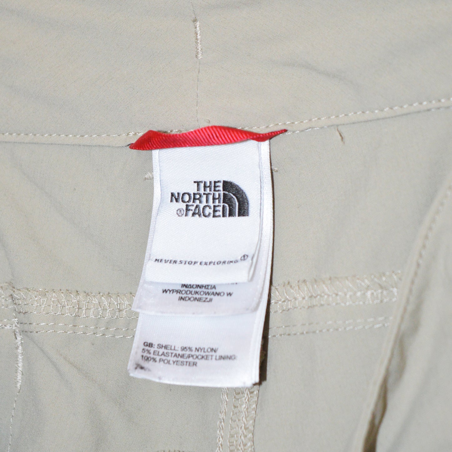 The North Face панталони (L)