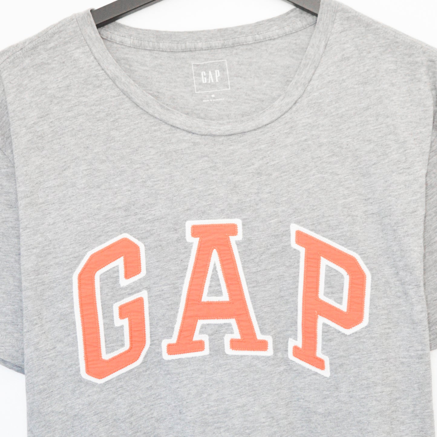 GAP ТЕНИСКА (M)
