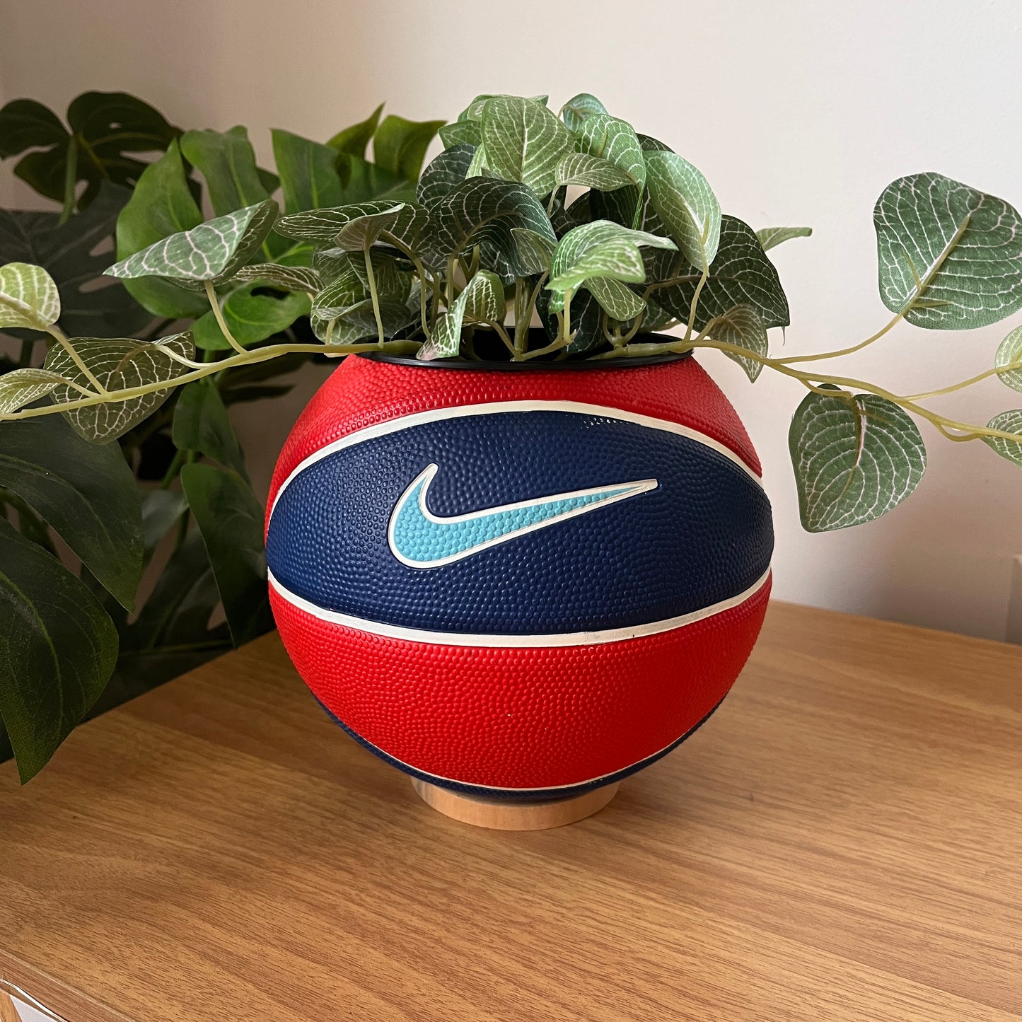 NIKE BASKETBALL PLANTER ВАЗА