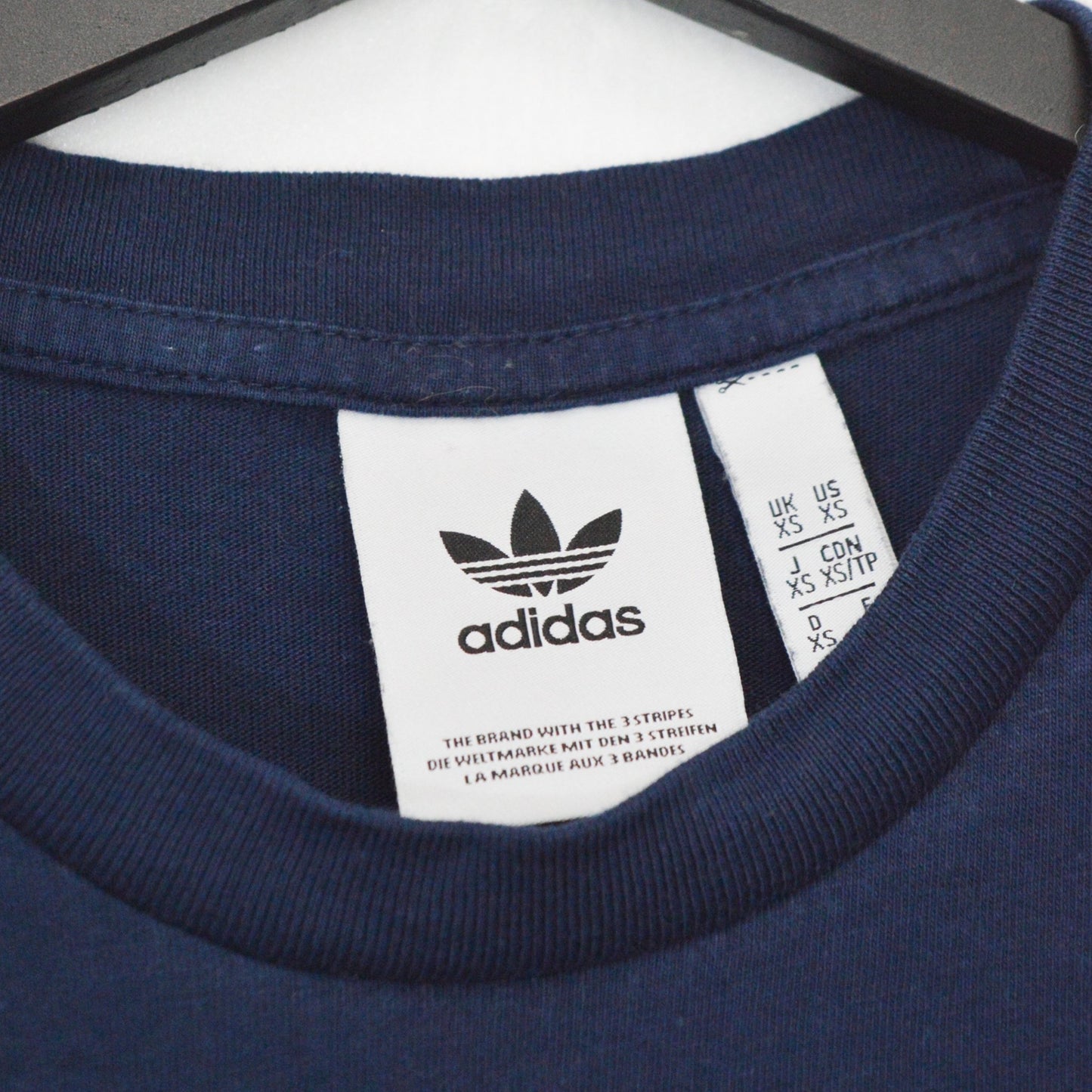 ADIDAS ORIGINALS ТЕНИСКА (XS)
