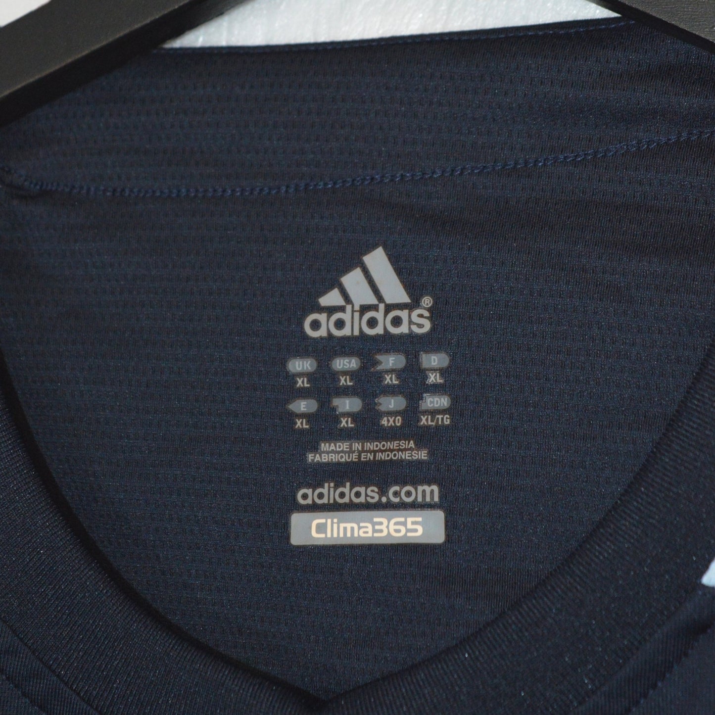 Adidas тениска (XL)
