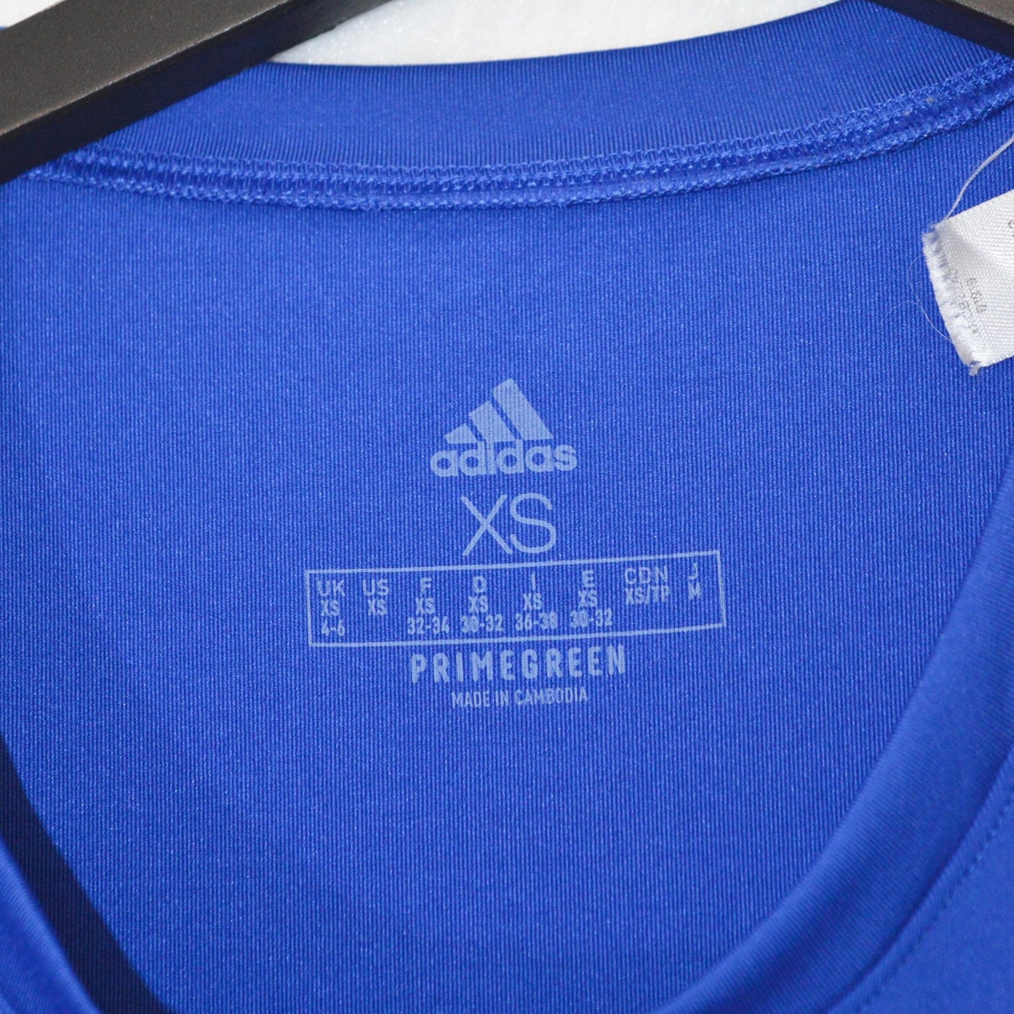 Adidas тениска (XS)