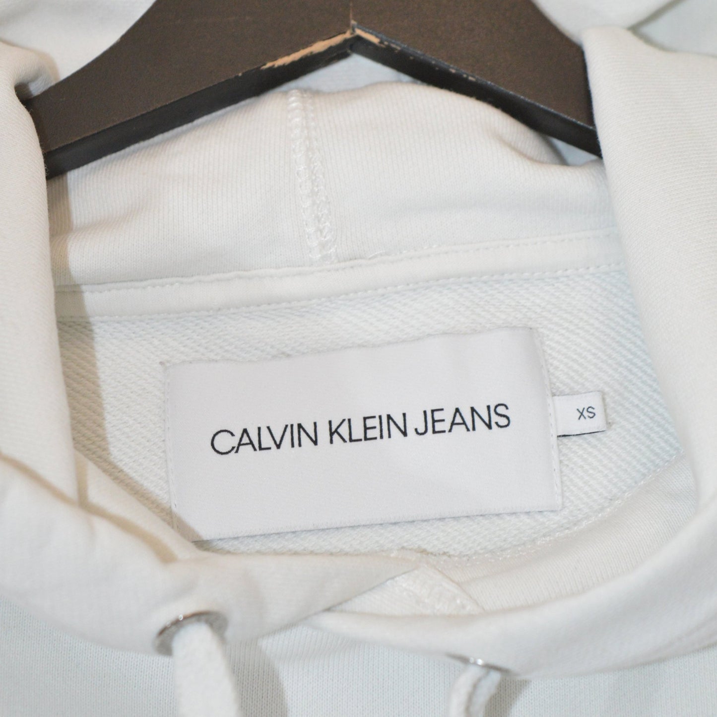 Calvin Klein суичър (XS)