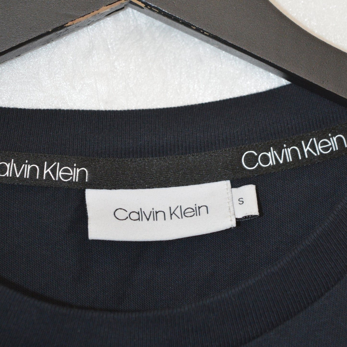 Calvin Klein тънка блуза (S)