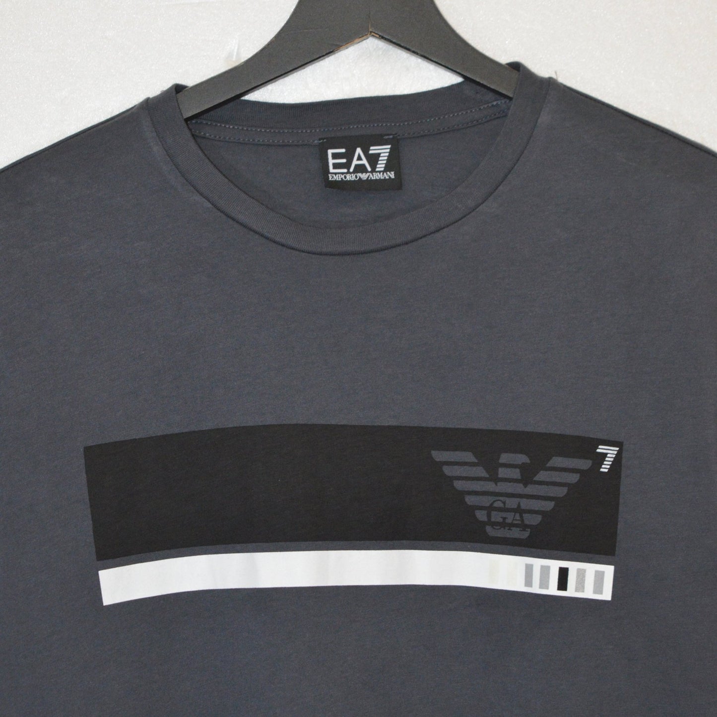 Emporio Armani тънко горнище (S)