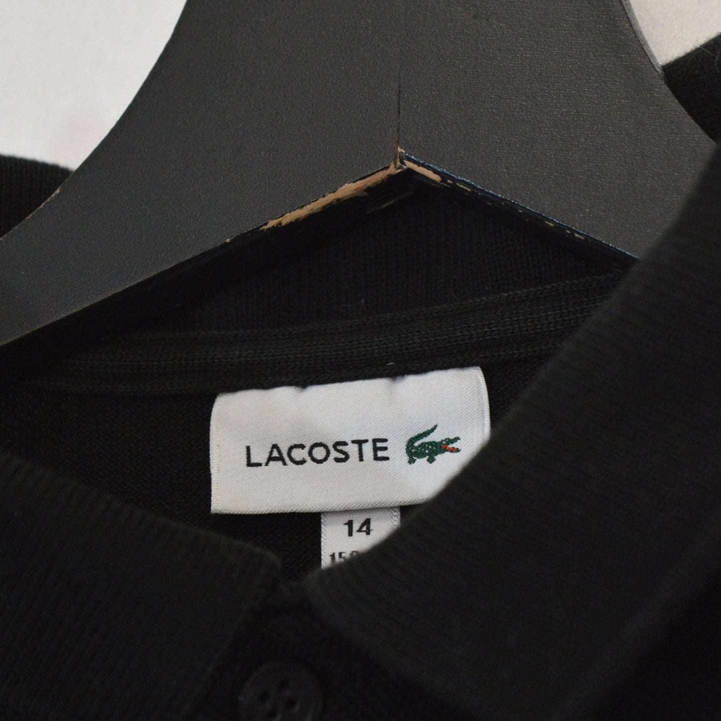 Lacoste тениска (XS)