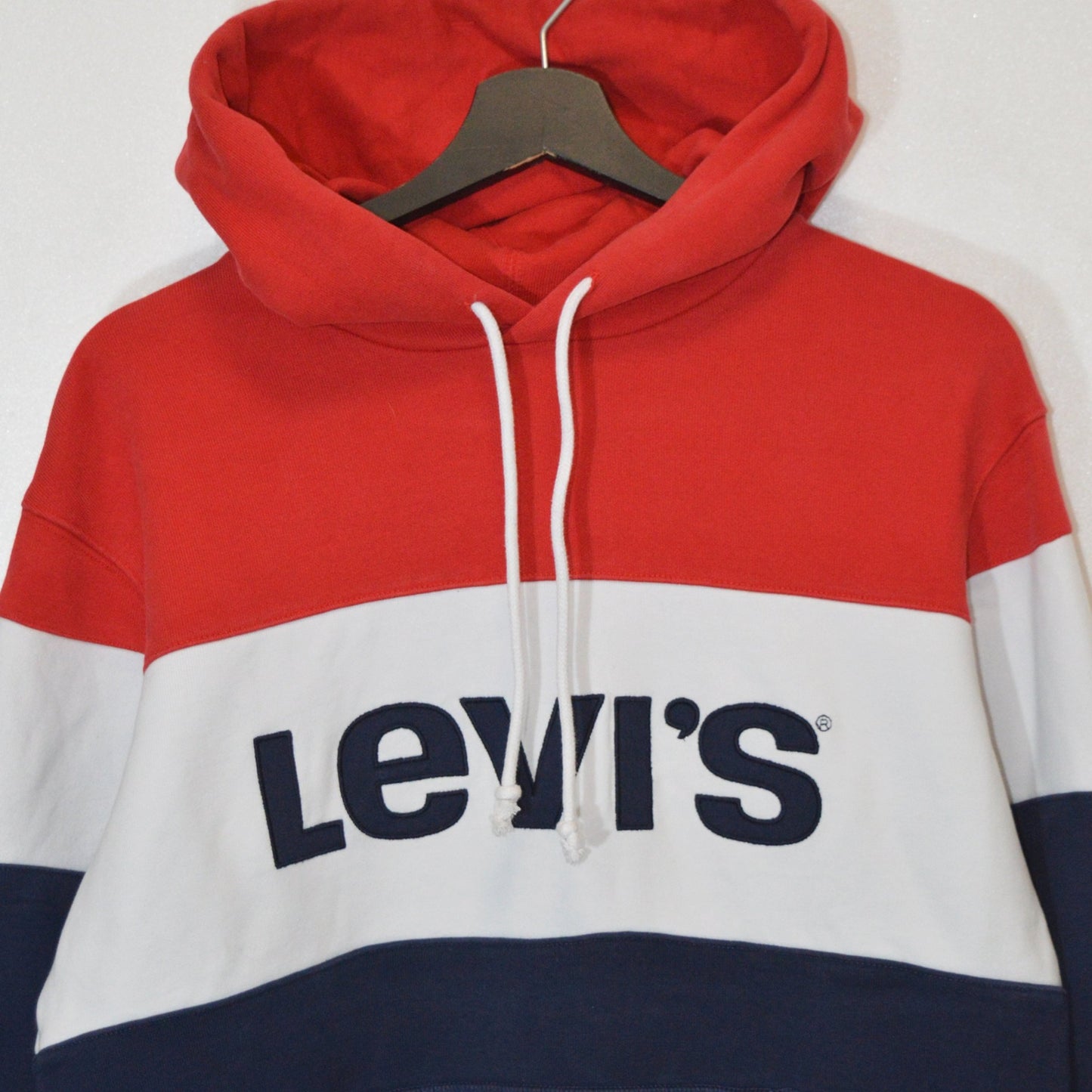 Levi's суичър (M)