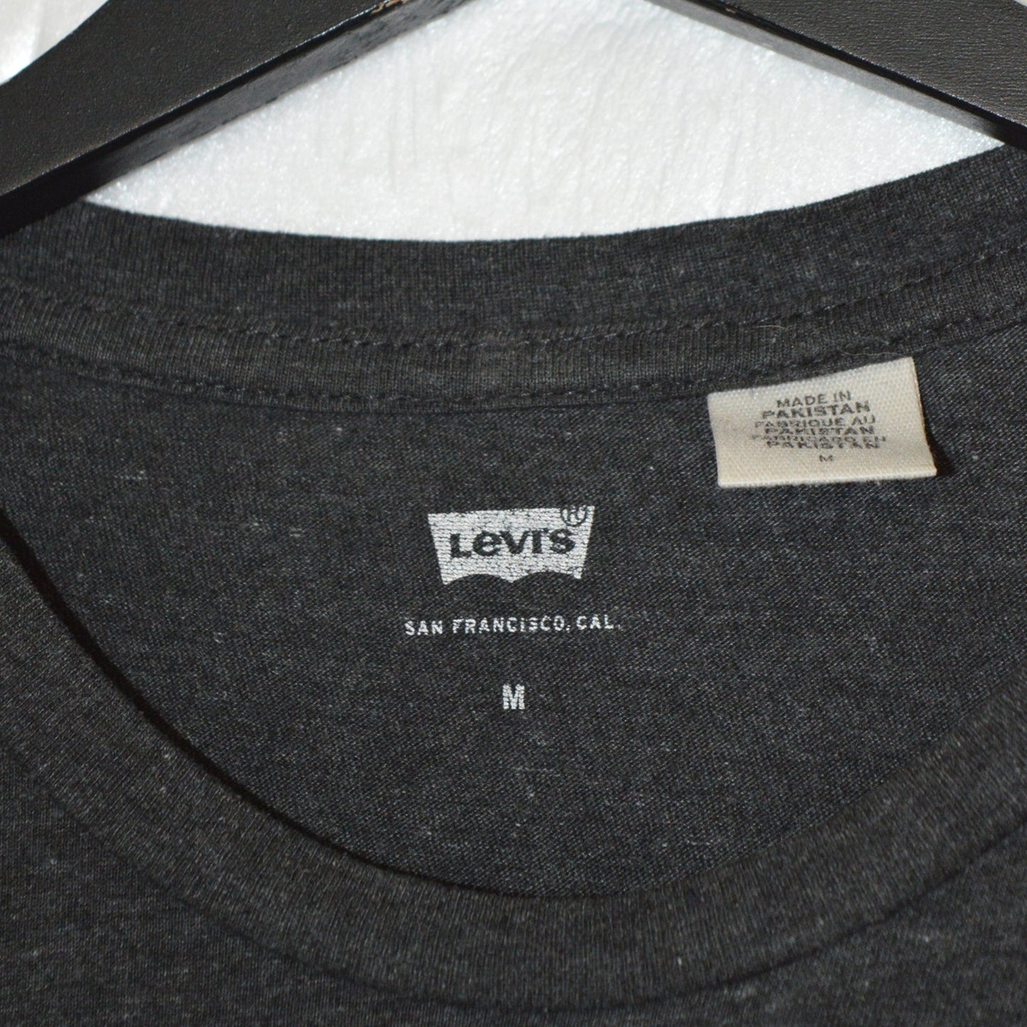Levi's тениска (M)