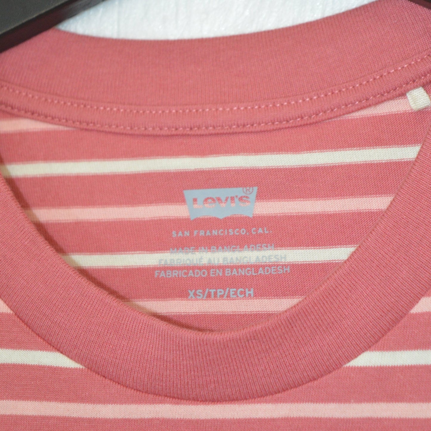 Levis тениска (XS)