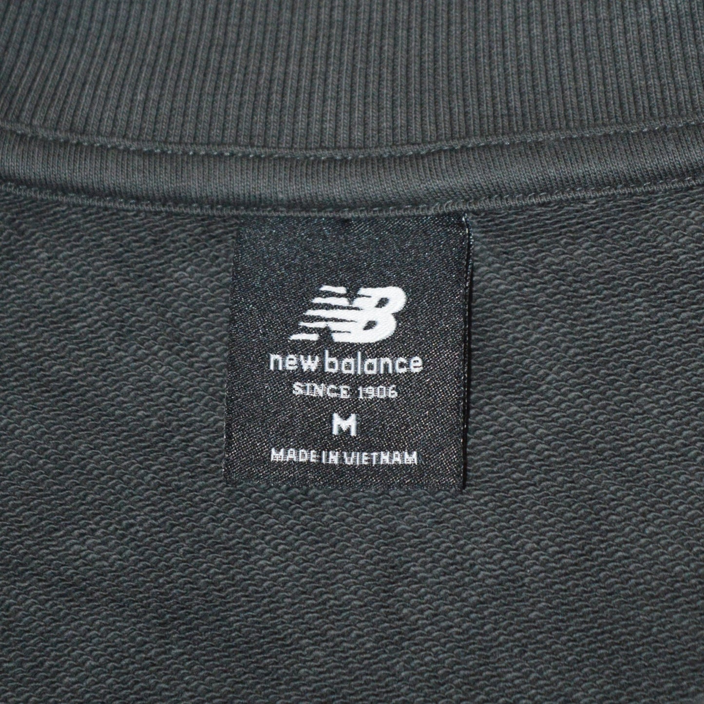 New Balance cropped блуза (M)