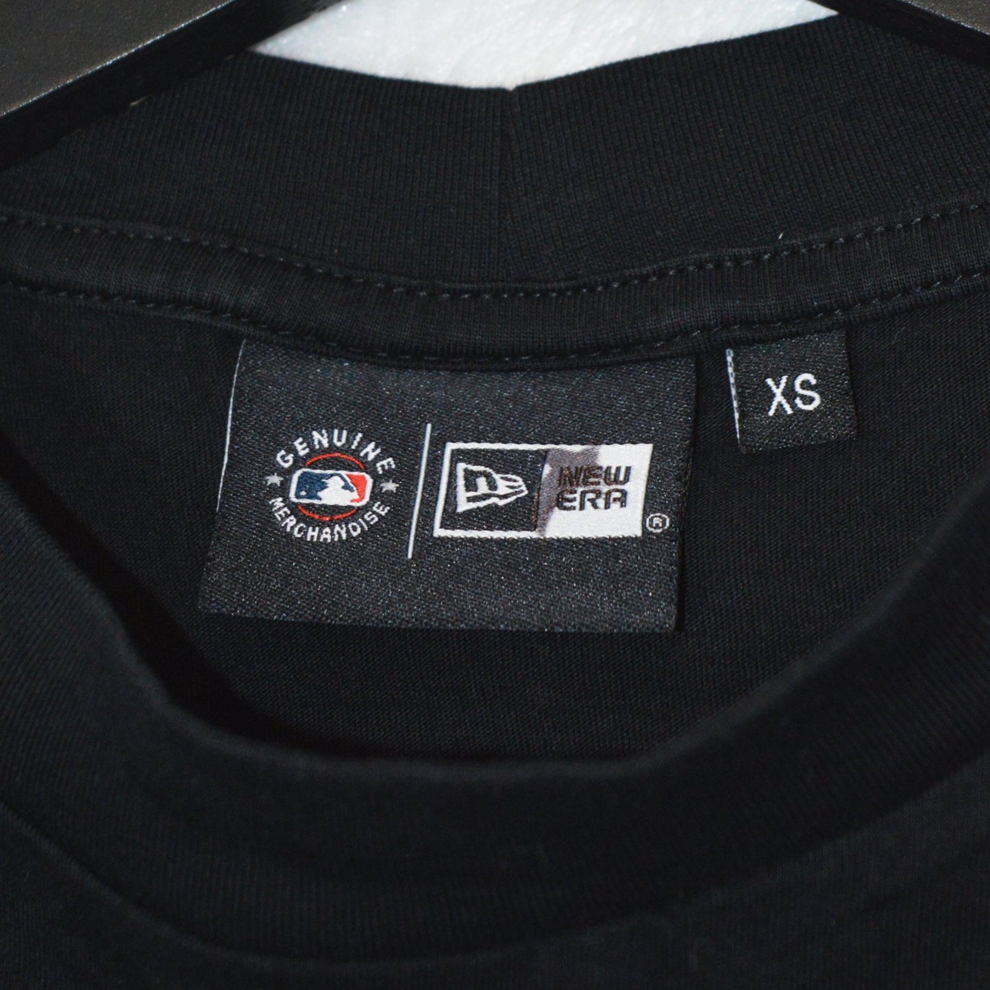 New Era New York Yankees cropped тениска (XS)