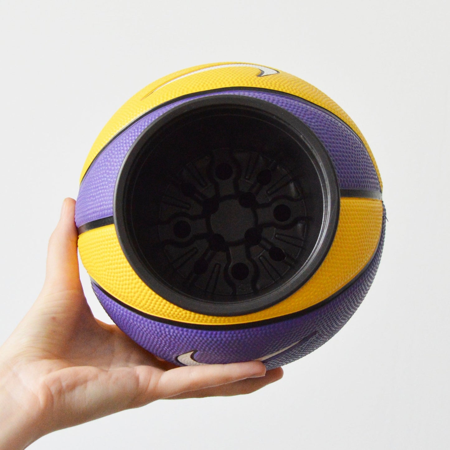 NIKE BASKETBALL PLANTER ВАЗА