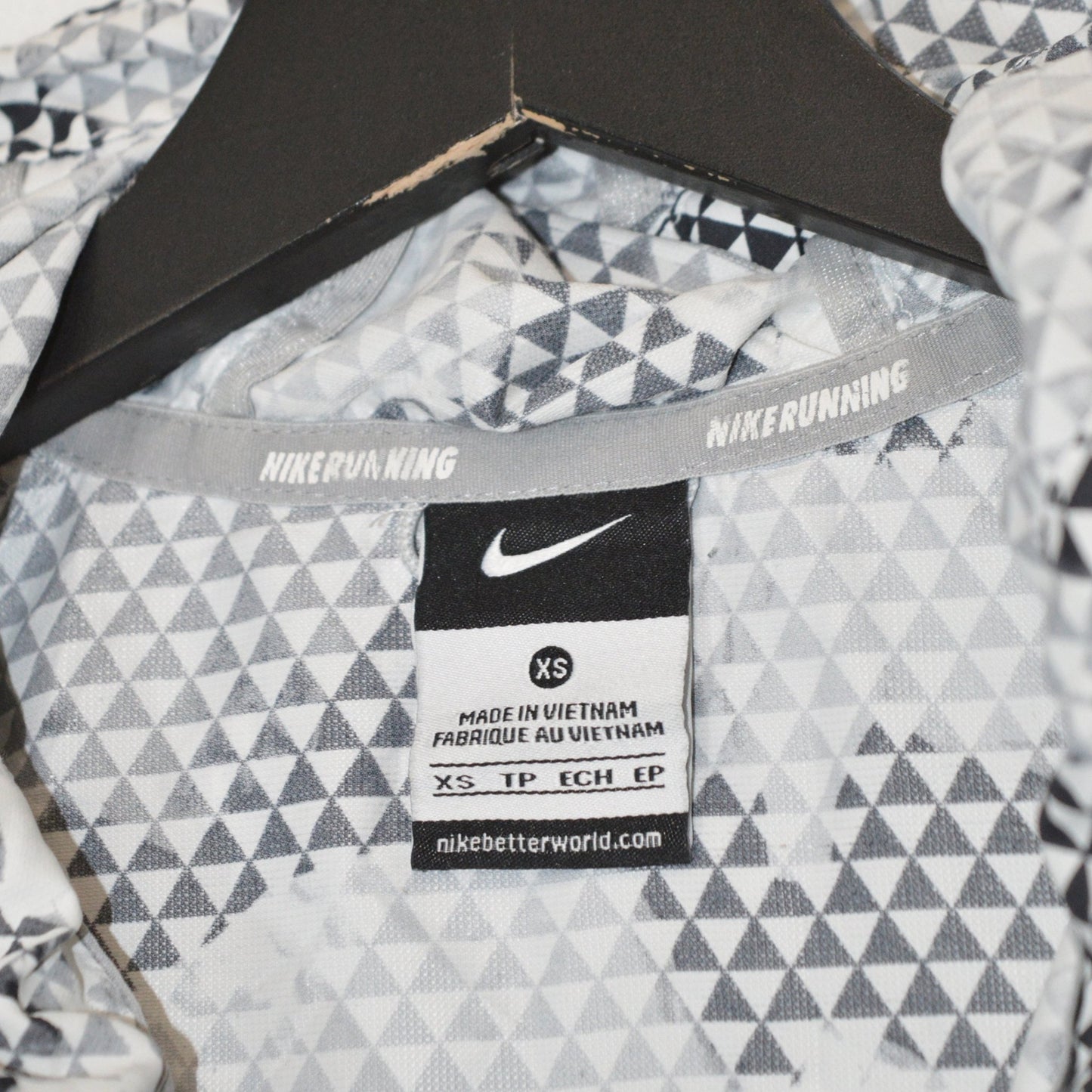 Nike Dri fit тънко яке (XS)