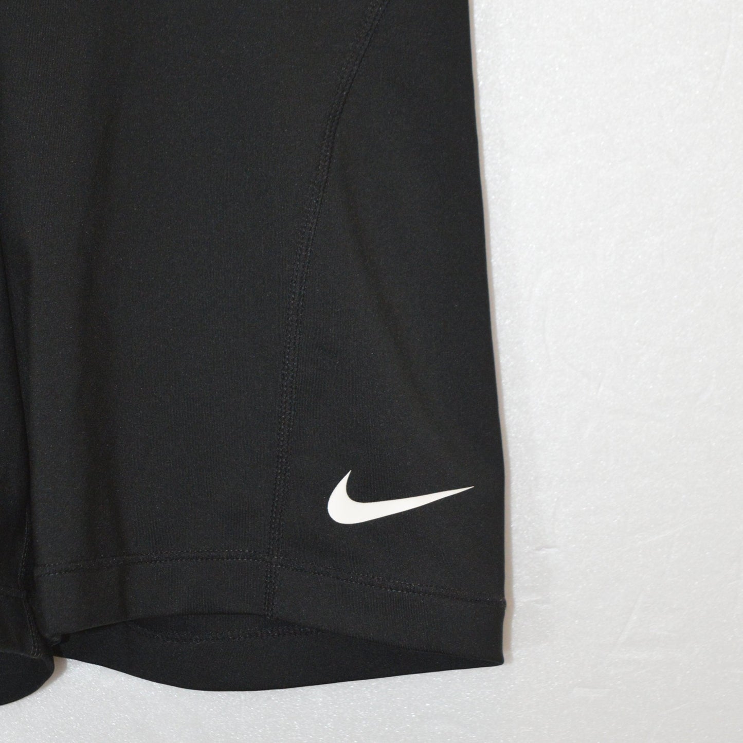 Nike Pro шорти (S)