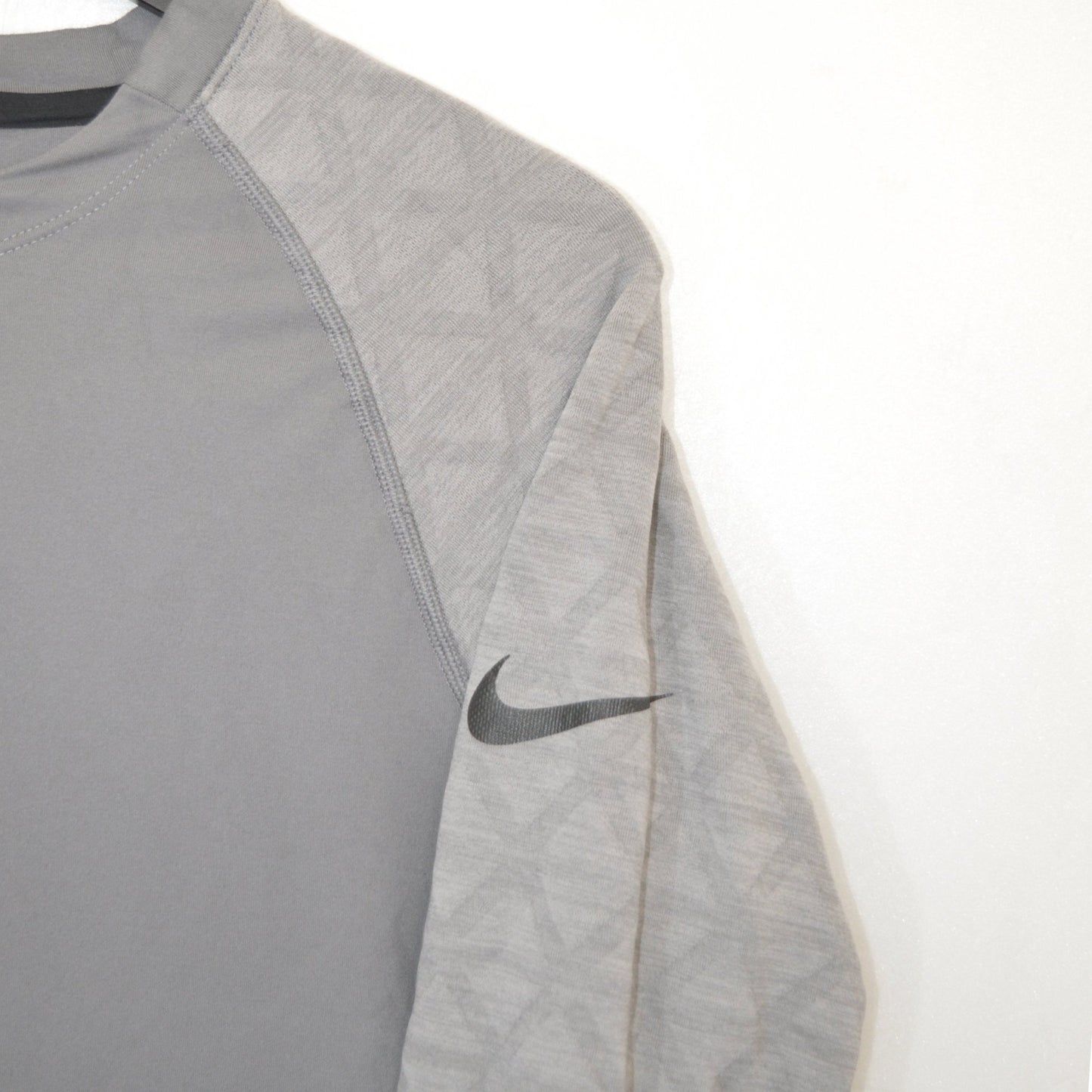 Nike Pro спортна блуза (M)