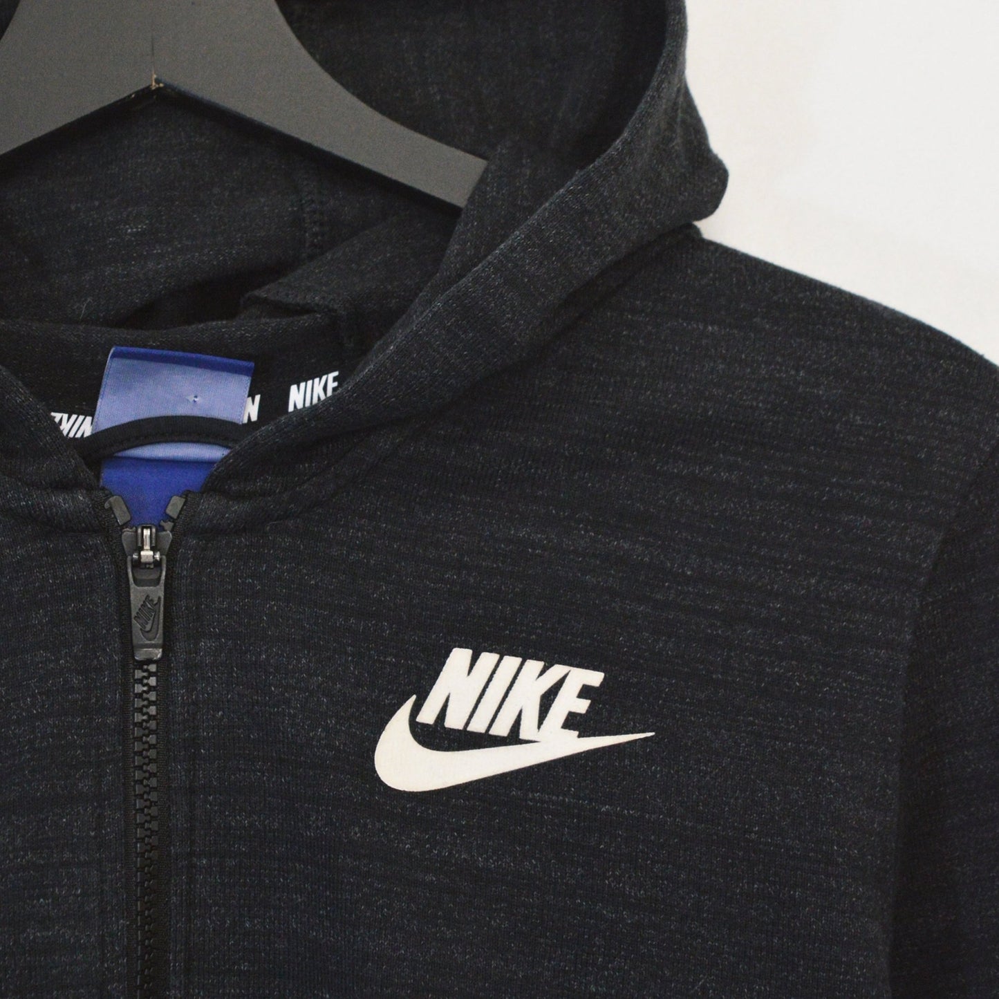 Nike суичър (M)