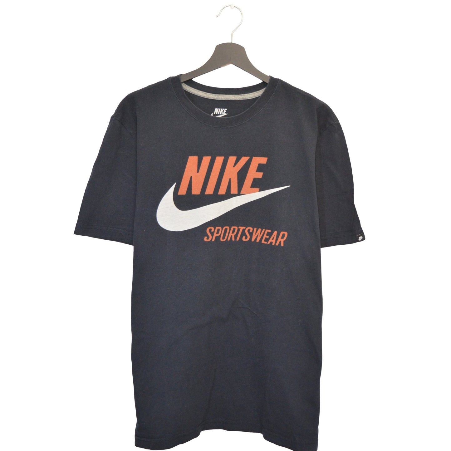 Nike тениска (L)