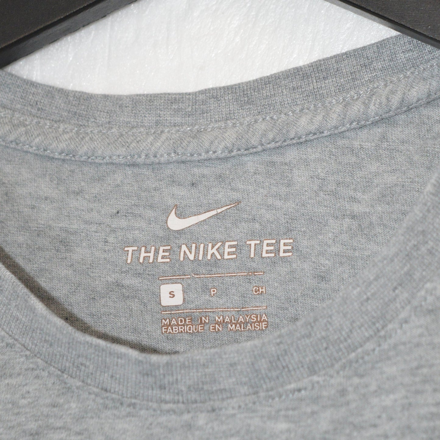Nike тениска (S)