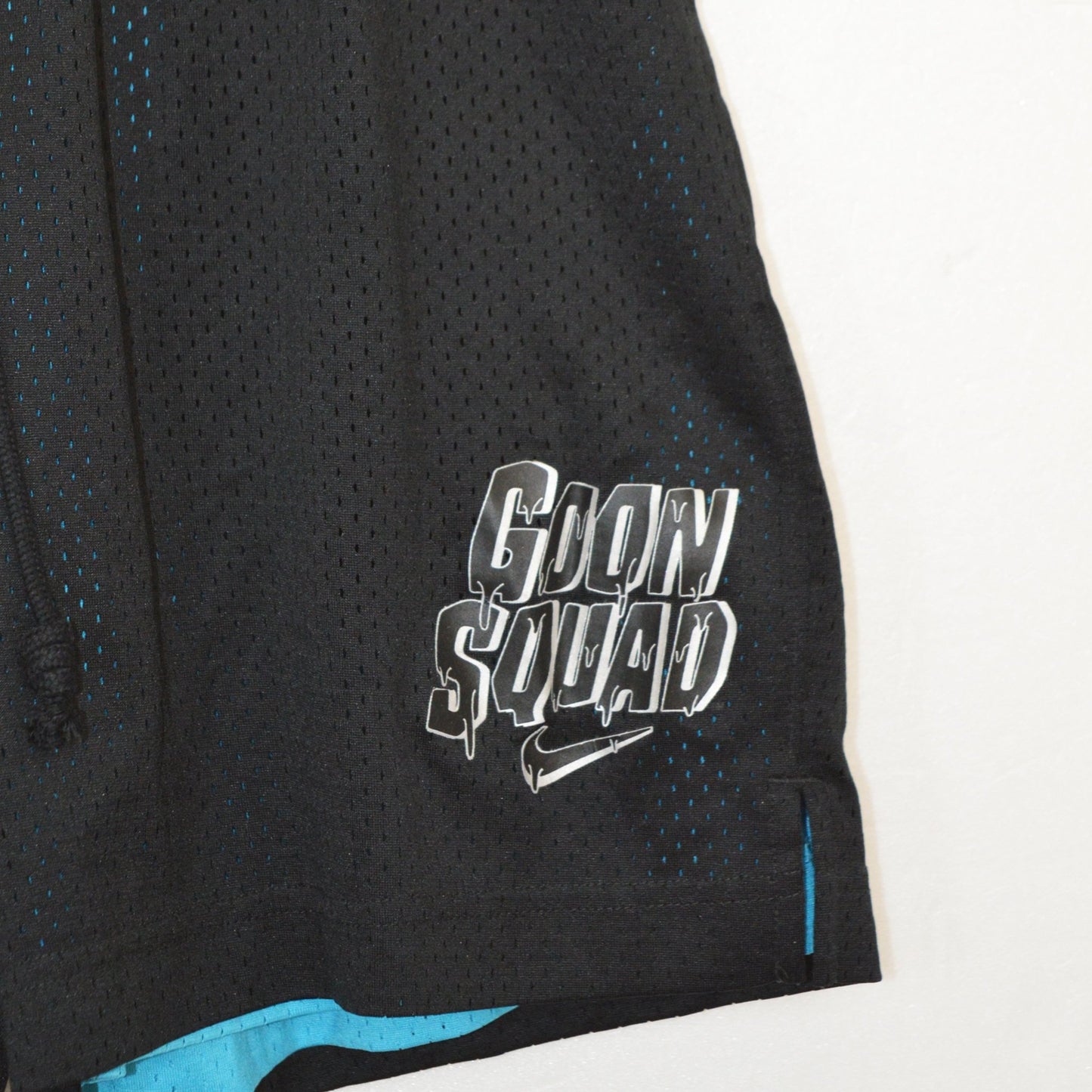 Nike Tune Squad двулицеви шорти (S)