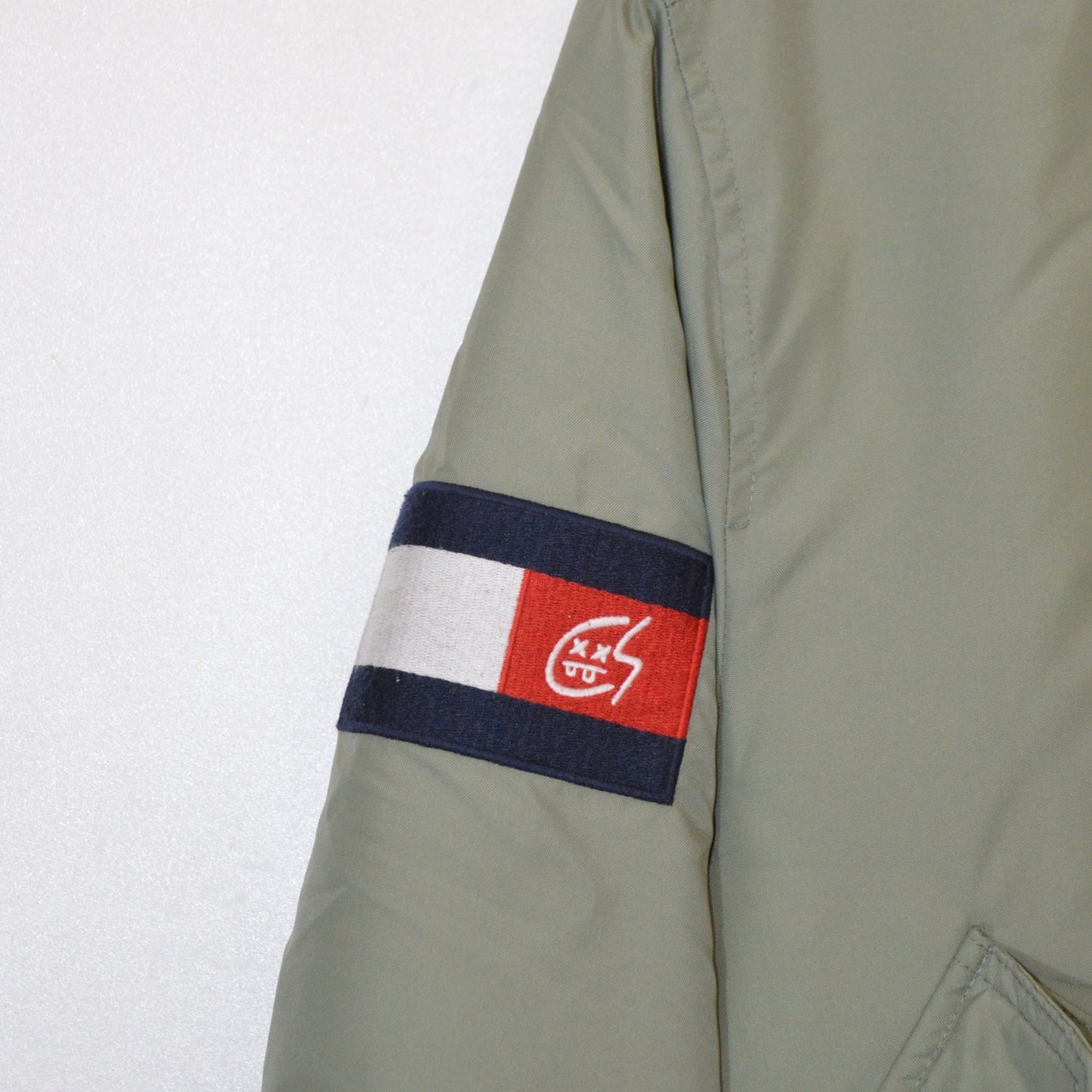 Tommy Hilfiger bomber яке (S)