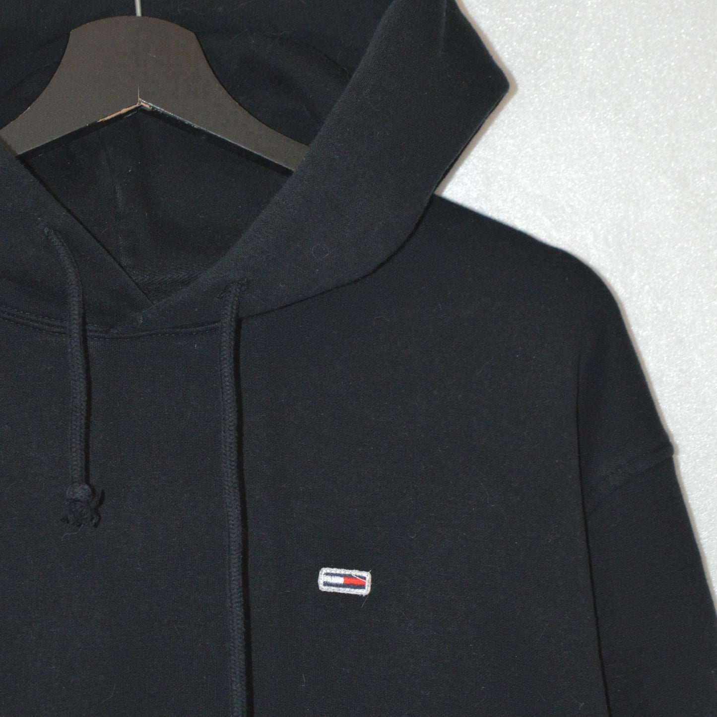 Tommy Hilfiger суичър (L)