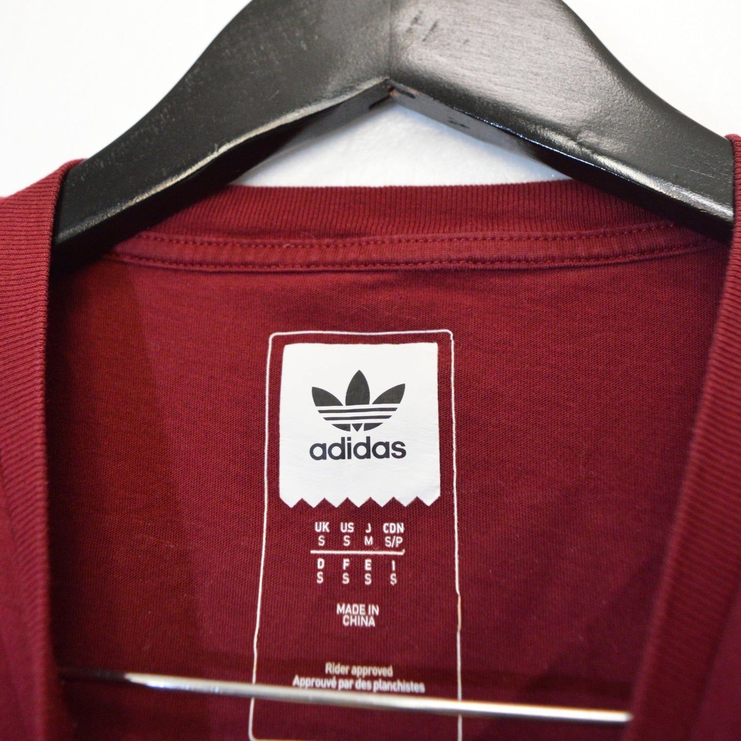 ADIDAS ORIGINALS ТЕНИСКА (S)