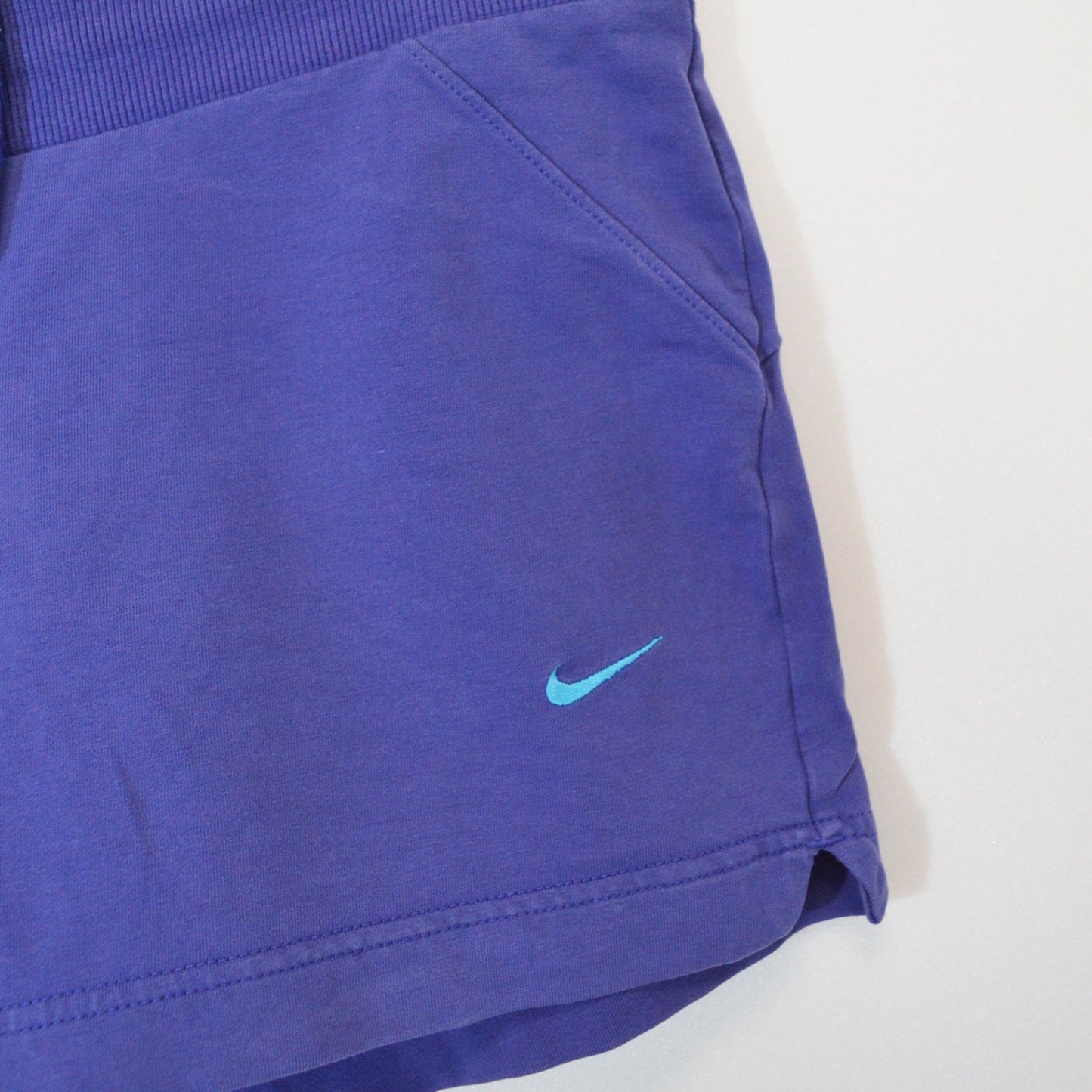 NIKE ШОРТИ (S)