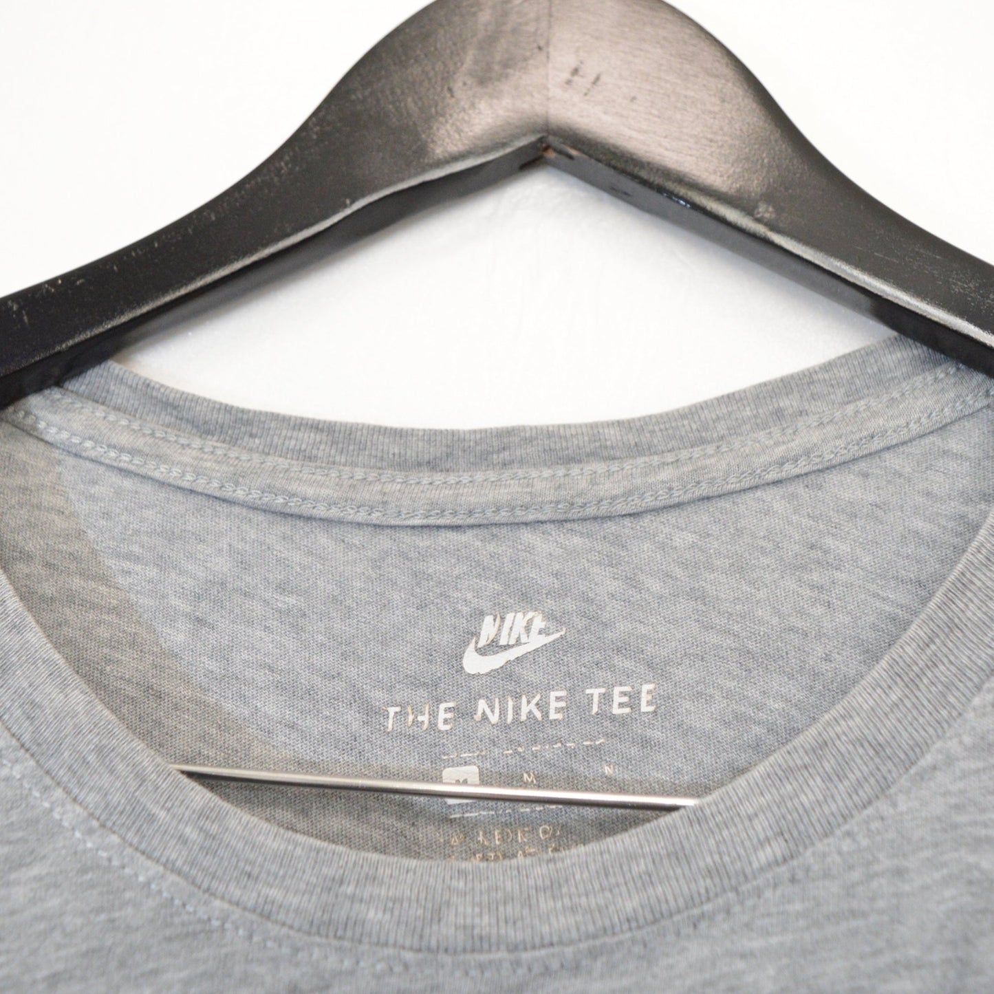 Nike тениска (M)