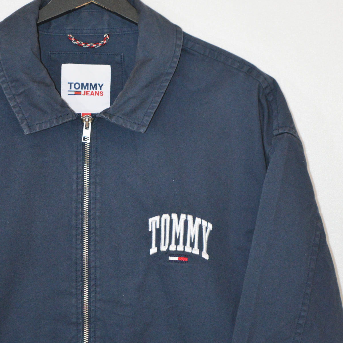 Tommy Hilfiger яке (XL)