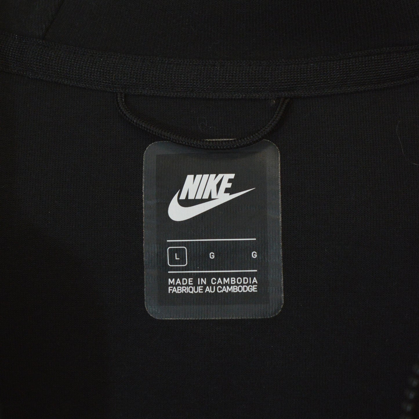 NIKE TECH FLEECE ГОРНИЩЕ (L)