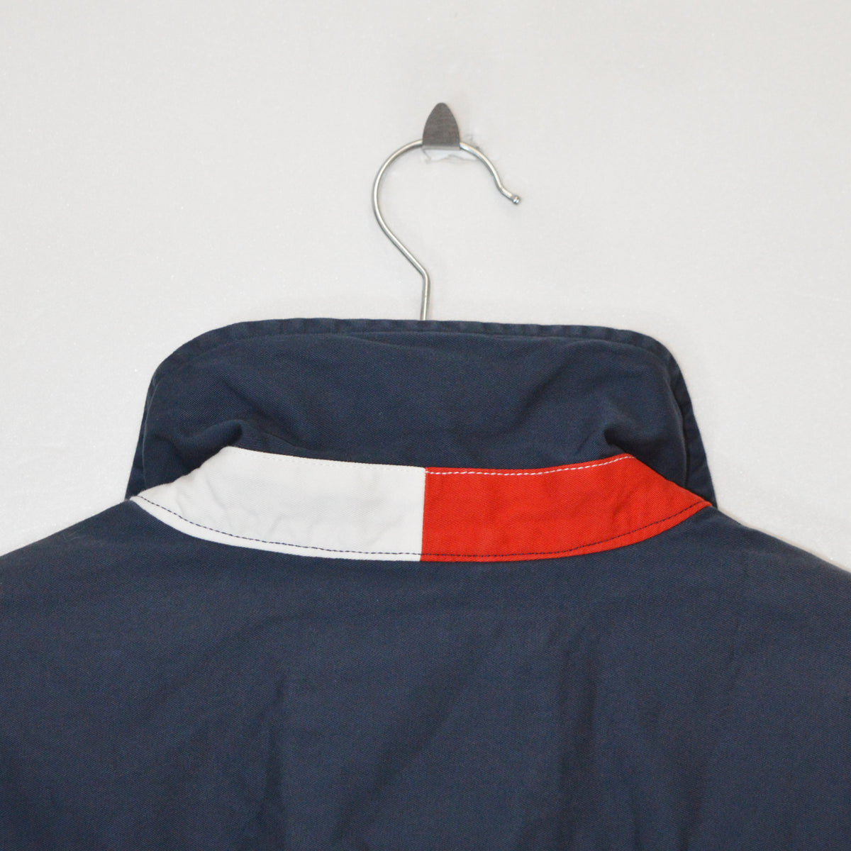 Tommy Hilfiger яке (XL)