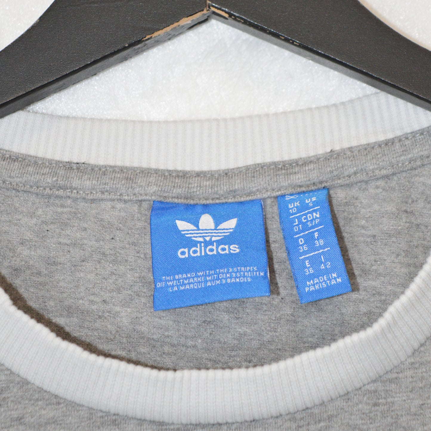 Adidas Originals тънка блуза (S)