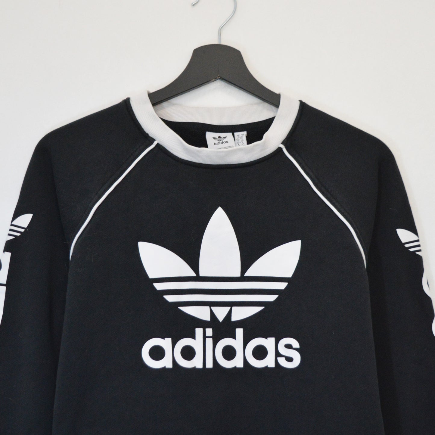 ADIDAS ORIGINALS CROPPED ГОРНИЩЕ (S)