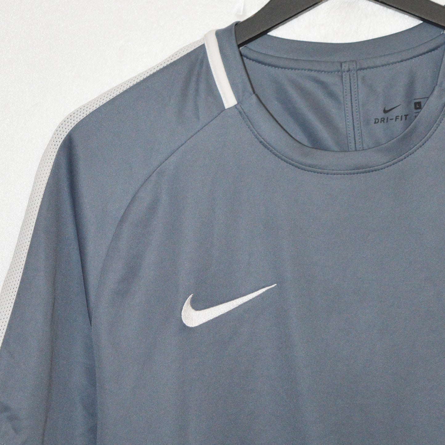 NIKE DRI FIT ТЕНИСКА (L)