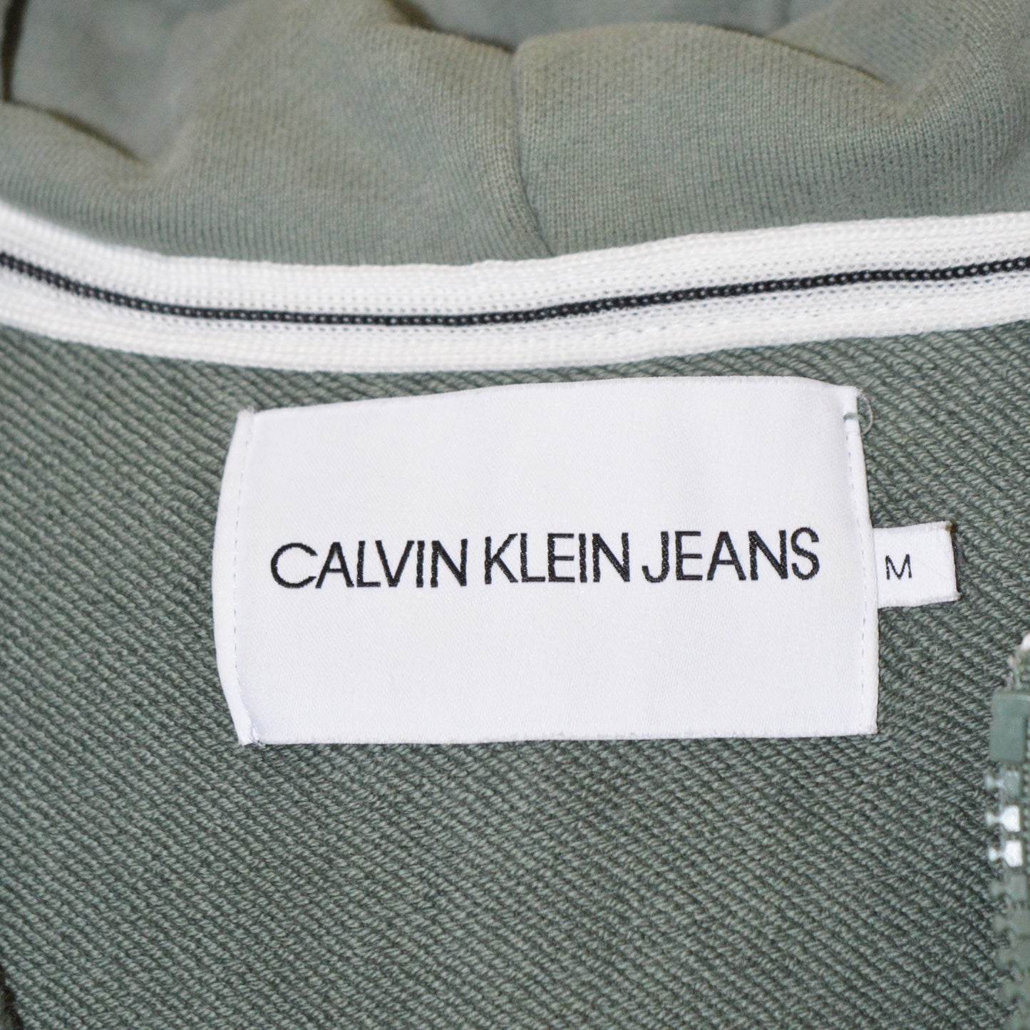 CALVIN KLEIN CROPPED ГОРНИЩЕ (M)