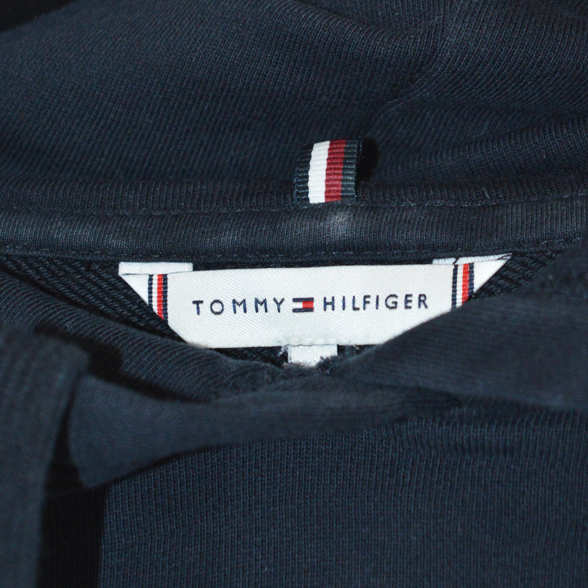 Tommy Hilfiger суичър (S)