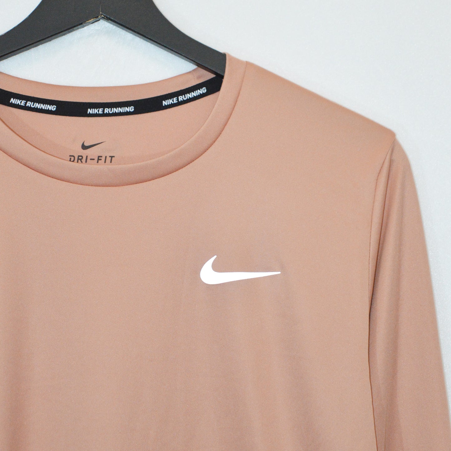 NIKE DRI FIT ГОРНИЩЕ (S)