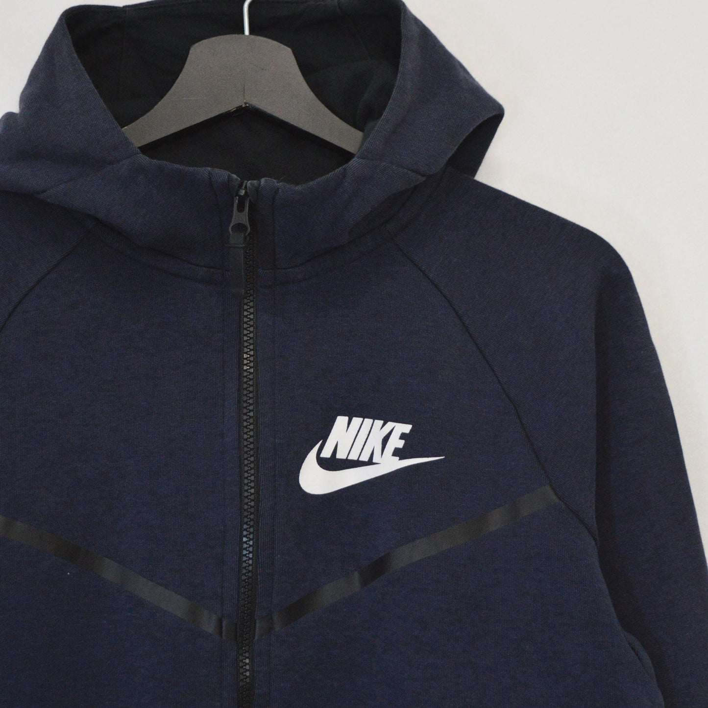 NIKE TECH FLEECE ГОРНИЩЕ (S)