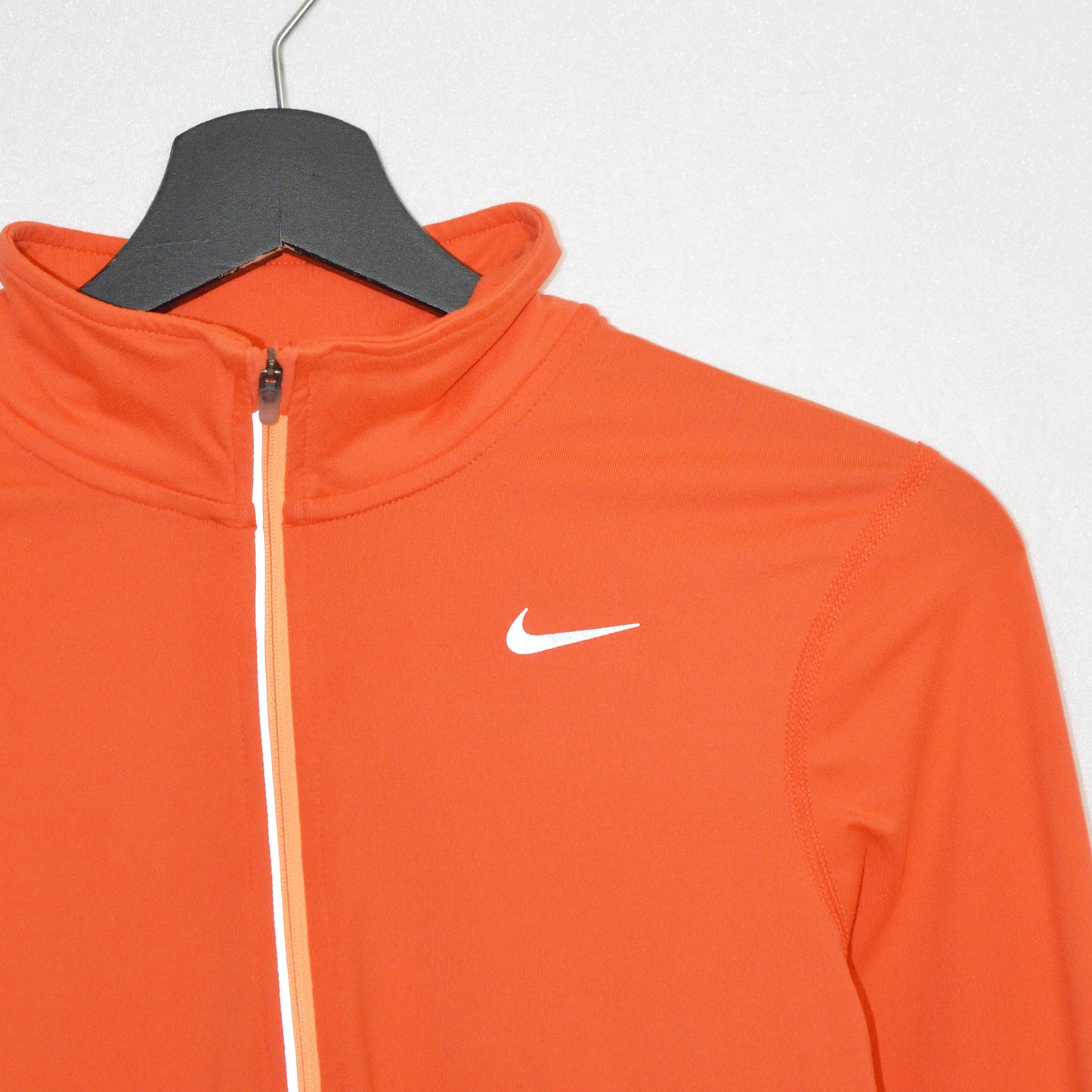 NIKE DRI FIT ГОРНИЩЕ (XS)