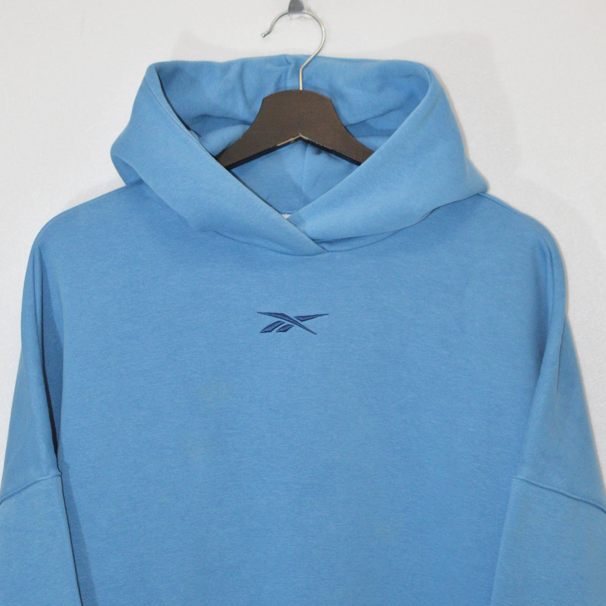 Reebok суичър (M)