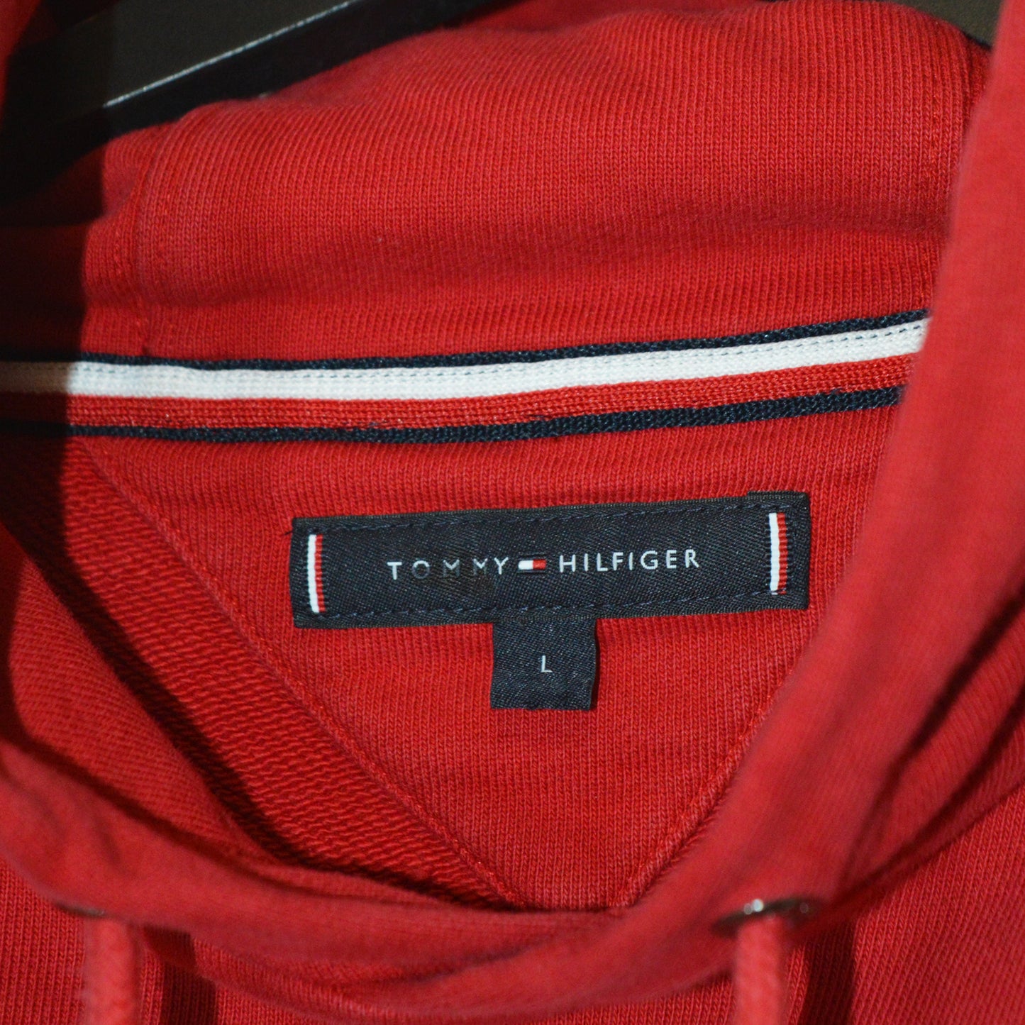 Tommy Hilfiger суичър (L)