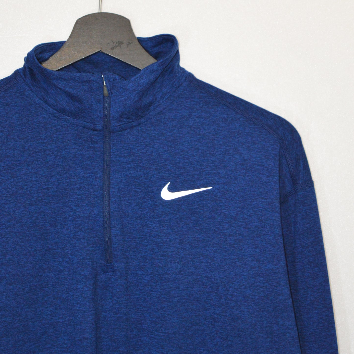 NIKE DRI FIT ГОРНИЩЕ (S)